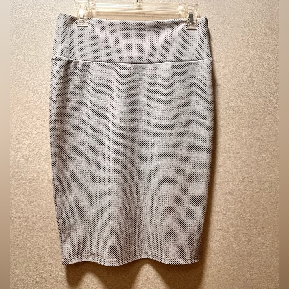LuLaRoe Y2K Chic Versatile Stylish Pencil Skirt, Sz M, White w/ Black Polka dots